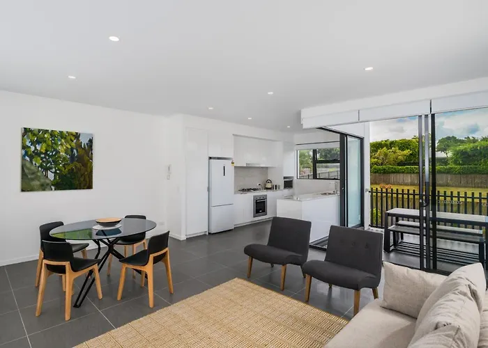Oxford Steps - Executive 2Br Bulimba Apartment Across From The Park On Oxford St
